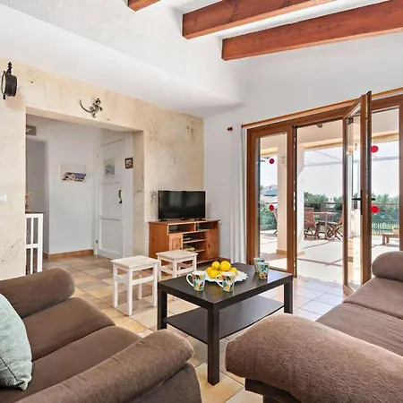 Sa Lluna Tatil Evi *