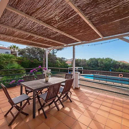 Sa Lluna Tatil Evi *